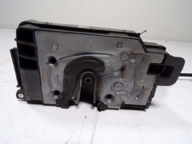 A4477200235 Cerradura de puerta delantera derecha  comprar en Pontevedra