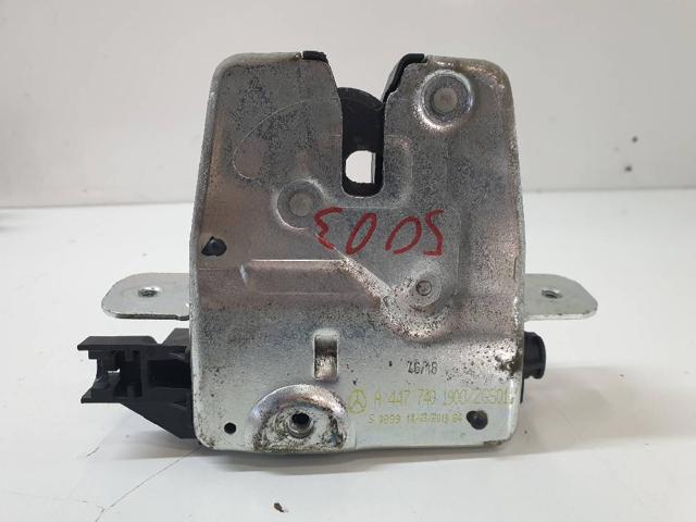 MERCEDES A4477401900 Cerradura de tapa de maletero  disponible España