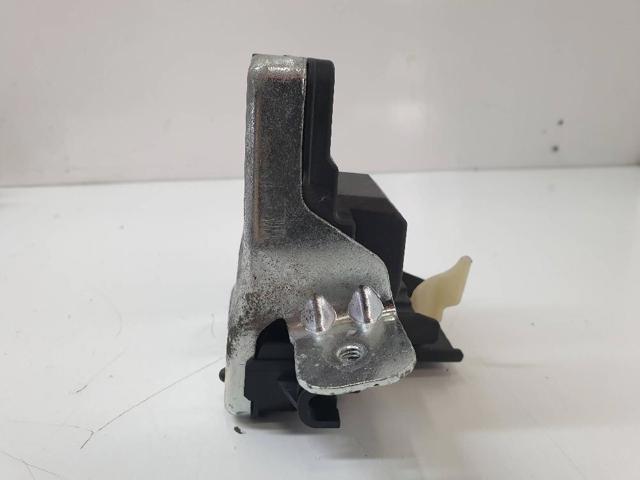A4477401900 MERCEDES Cerradura de tapa de maletero  comprar en Oviedo