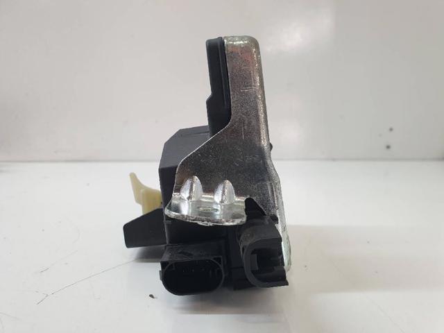 MERCEDES A4477401900 Cerradura de maletero  en stock Terrassa