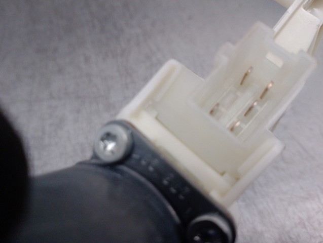 A4479063500 MERCEDES Motor del elevalunas de la puerta delantera izquierda  comprar en Lleida