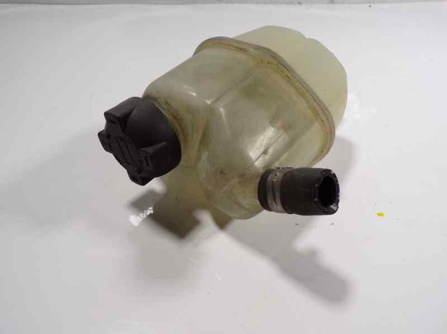 MERCEDES A4505010003 Vaso de expansión  en stock Salamanca