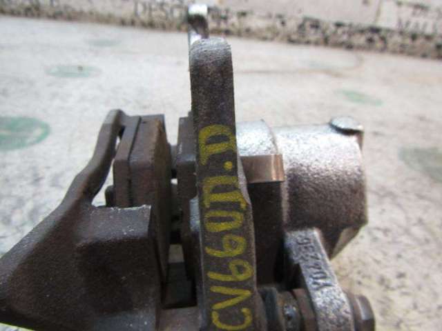 A4514210098 MERCEDES Pinza de freno delantera derecha  comprar en Jaén