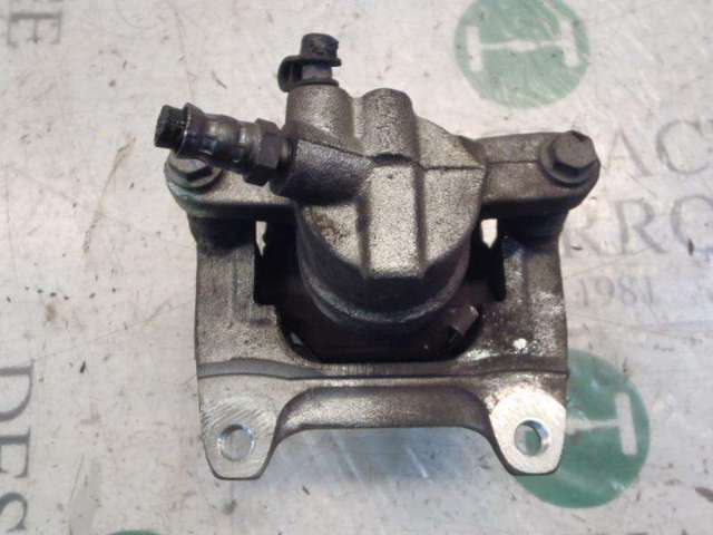 A4514210098 Pinza de freno delantera derecha  en stock Sabadell