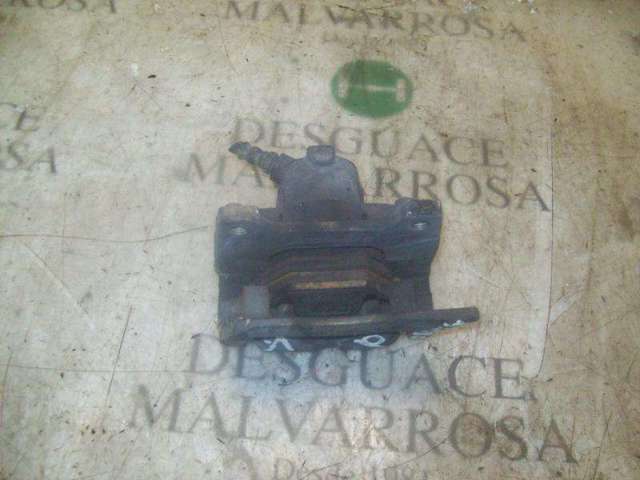 A4514210098 Pinza de freno delantera derecha  en stock Sabadell