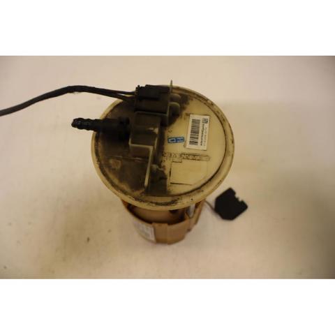 A4514700094 Módulo de bomba de combustible con sensor de nivel de combustible  disponible Utrera