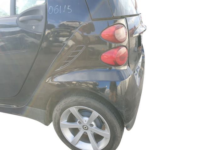 Defensa trasero A4516470001 MERCEDES