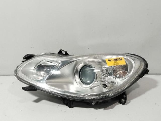 A4518200159 MERCEDES Faro izquierdo  en stock Córdoba