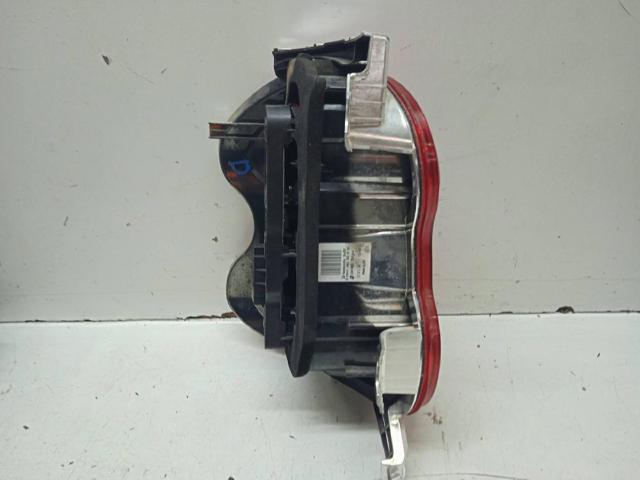 Piloto trasero derecho A4518200264 MERCEDES