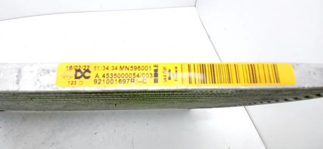 MERCEDES A4535000054 Condensador de aire acondicionado  disponible Valladolid