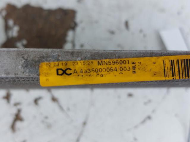 A4535000054 Condensador de aire acondicionado  disponible Burgos