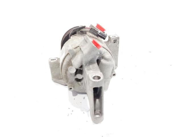 MERCEDES A4538307000 Compresor de aire acondicionado  en stock Terrassa