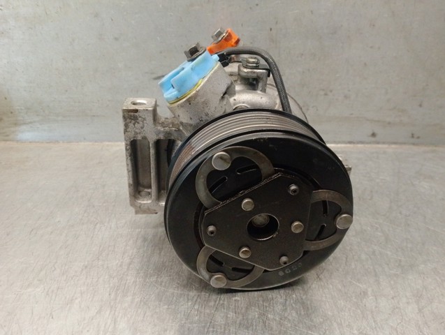 A4538307000 MERCEDES Compresor de aire acondicionado  comprar en Oviedo