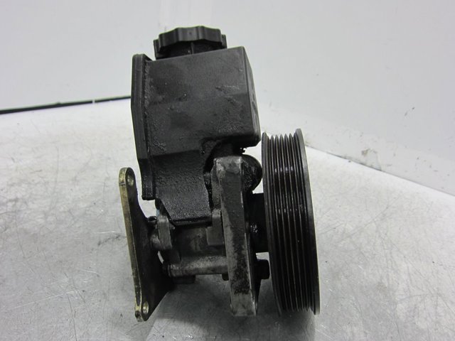A6042360010 MERCEDES Polea de la bomba de dirección asistida  comprar en Jaén