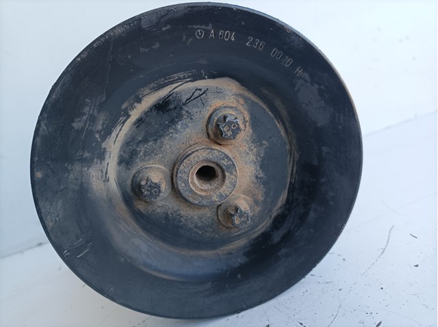 MERCEDES A6042360010 Polea de la bomba de dirección asistida comprar Pamplona