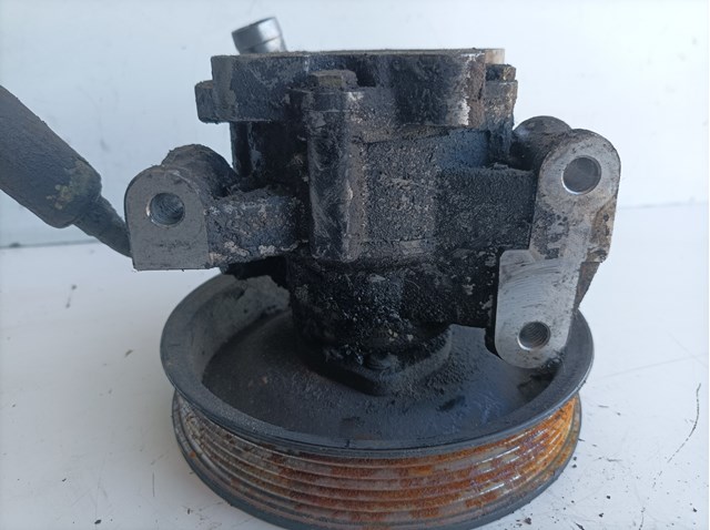 A6042360010 Polea de la bomba de dirección asistida  disponible Burgos