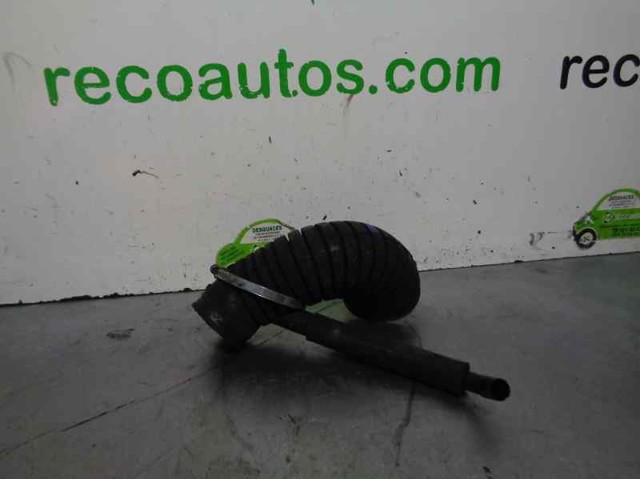 Manguito, alimentación de aire A6060940709 Mercedes