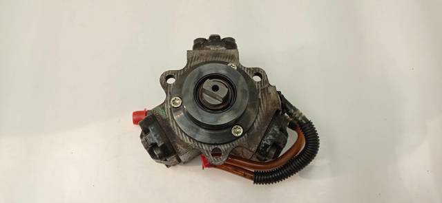 A6110700501 MERCEDES Bomba inyectora  en stock Córdoba