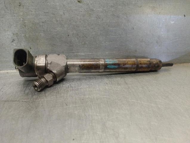 MERCEDES A6110700987 Inyector  en stock Valencia