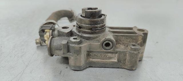 A6110900350 Bomba de combustible mecánica  comprar en Zaragoza