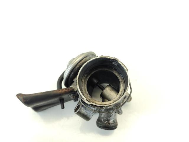 A6110900754 Válvula EGR de recirculación de gases  disponible Utrera
