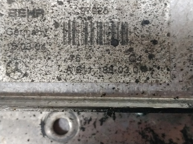A6111880301 MERCEDES Radiador de aceite comprar Bilbao