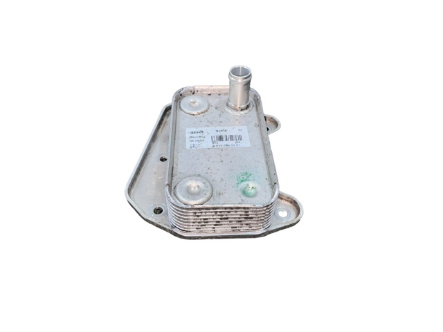 A6111880301 Radiador de aceite  en stock Castellón