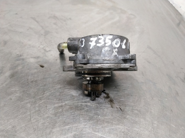 A6112300065 MERCEDES Bomba de vacío comprar Madrid