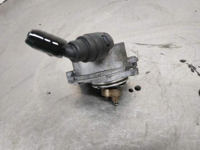 A6112300065 MERCEDES Bomba de vacío comprar Madrid
