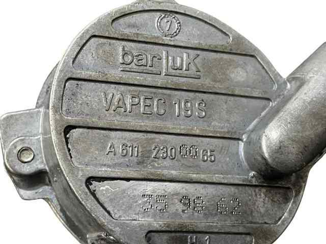 A6112300065 MERCEDES Bomba de vacío  disponible Vigo