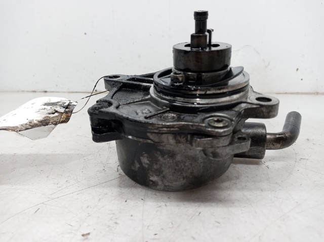 A6112300065 Bomba de vacío  comprar en Zaragoza