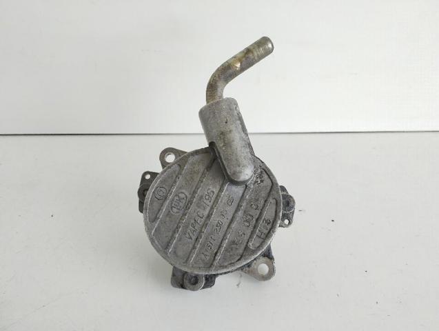Bomba de vacío A6112300065 MERCEDES