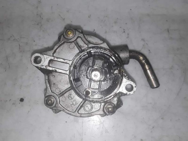 MERCEDES A6112300165 Bomba de vacío  disponible España