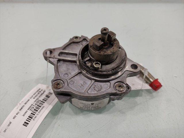 MERCEDES A6112300165 Bomba de vacío comprar Barcelona