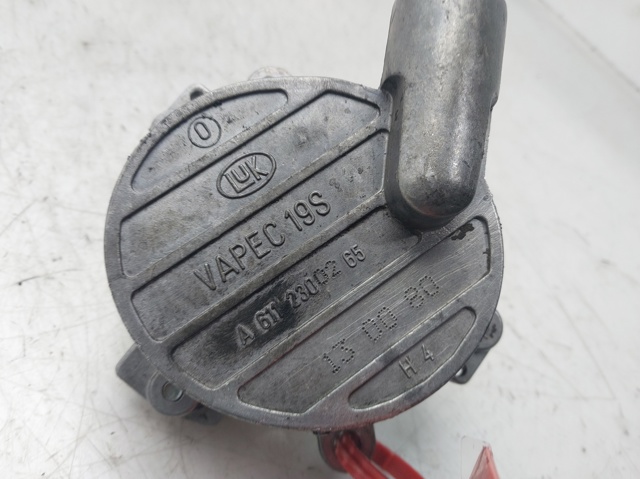 MERCEDES A6112300265 Bomba de vacío comprar Pamplona