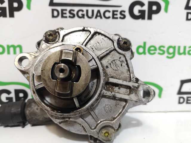 A61123065 MERCEDES Bomba de vacío comprar Madrid