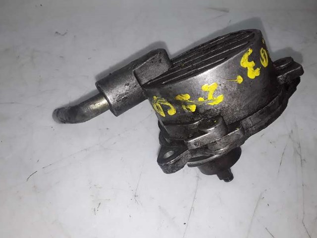 MERCEDES A61123065 Bomba de vacío  comprar en Albacete
