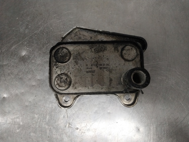 MERCEDES A6121880101 Radiador de aceite  comprar en Ponferrada