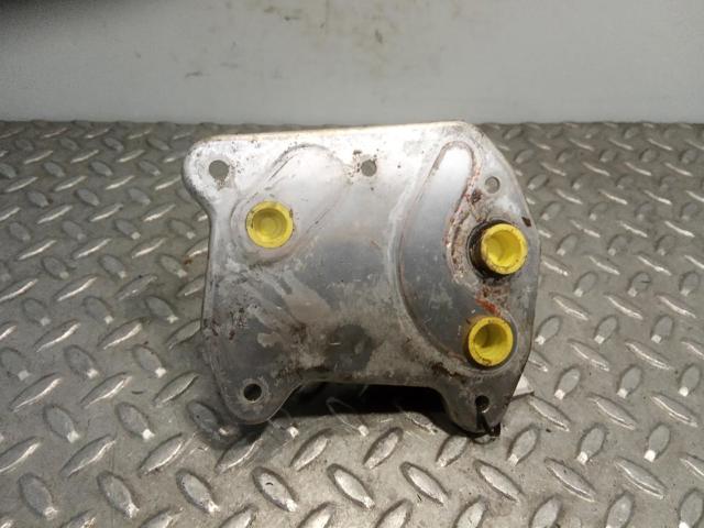 A6121880101 Radiador de aceite  disponible Utrera
