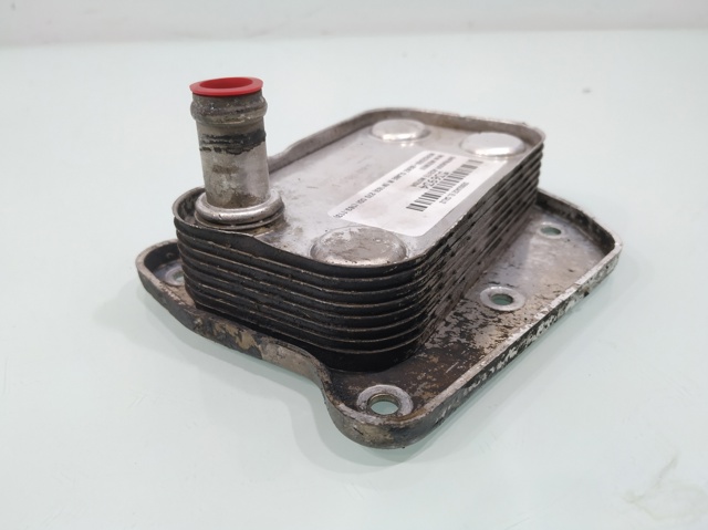 A6121880101 MERCEDES Radiador de aceite comprar Madrid
