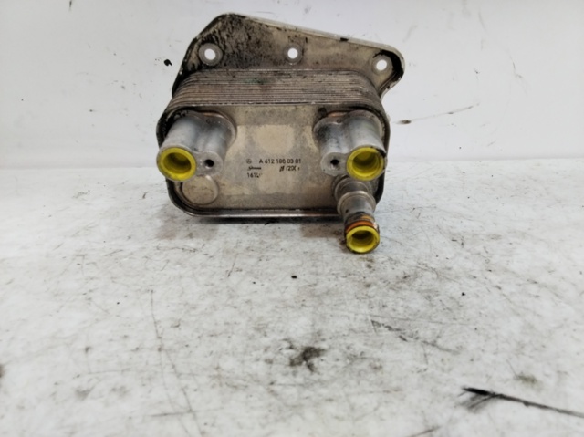 MERCEDES A6121880301 Radiador de aceite comprar Tarragona