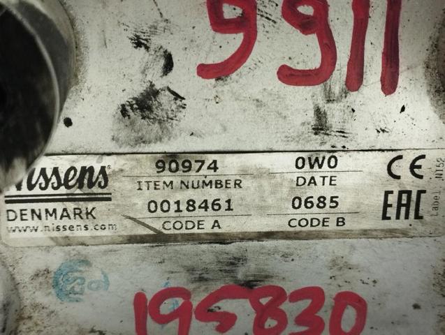 A6121880301 MERCEDES Radiador de aceite  disponible Vigo