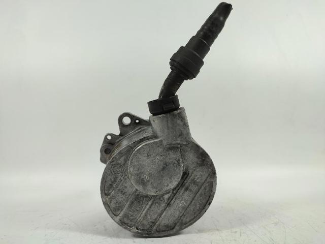 A6122300065 MERCEDES Bomba de vacío  disponible Vigo