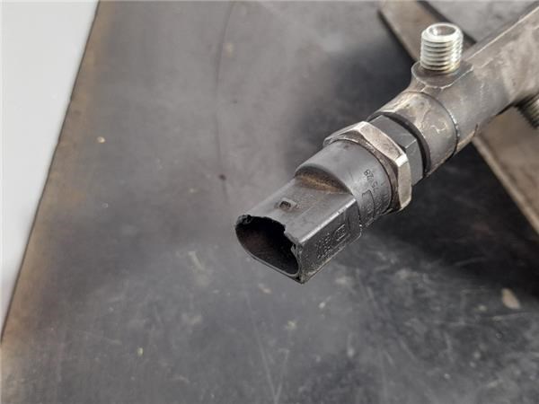 MERCEDES A6130700095 Rampa de combustible  comprar en Murcia