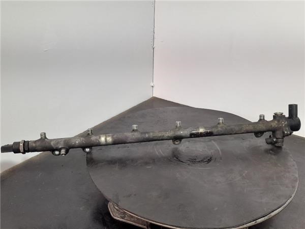 MERCEDES A6130700095 Rampa de combustible comprar Pamplona