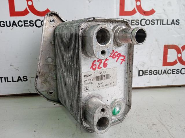 MERCEDES A6131880101 Radiador de aceite  en stock Terrassa
