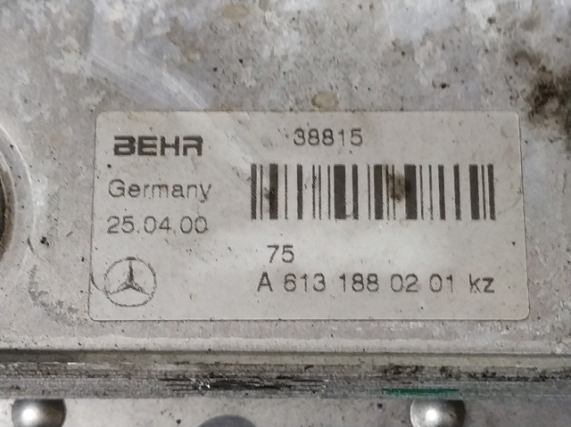 MERCEDES A6131880201 Radiador de aceite  en stock Terrassa