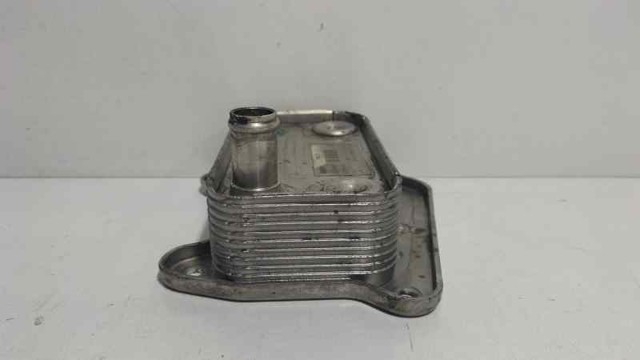 A6131880201 MERCEDES Radiador de aceite  en stock Huelva