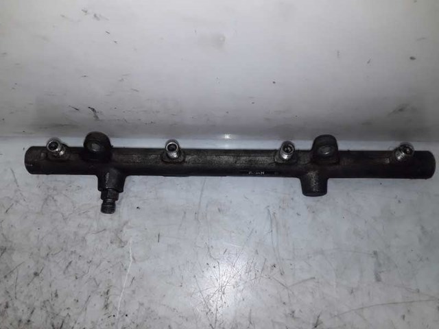 A6280700095 Rampa de combustible derecha  comprar en Pontevedra