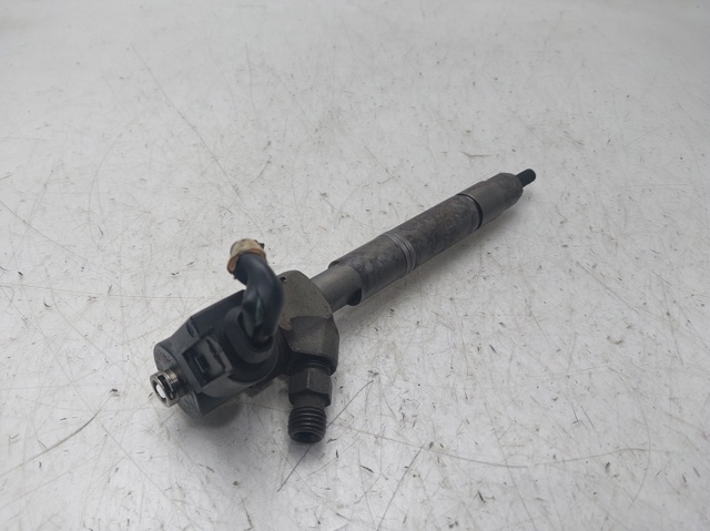 A6280700287 Inyector de combustible  comprar en Reus